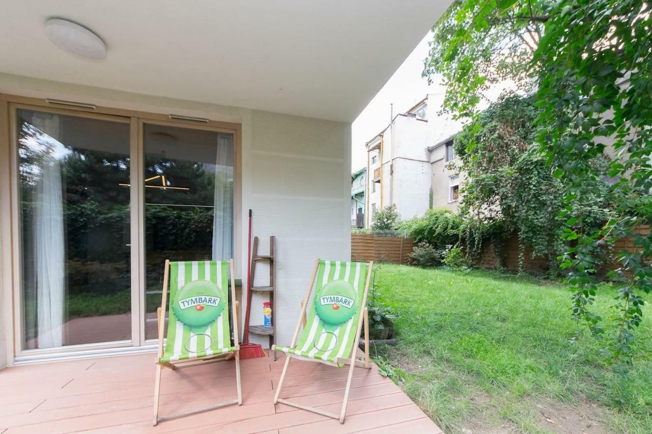 Private Garden In City Center P4You Pl Krakau Exterior foto
